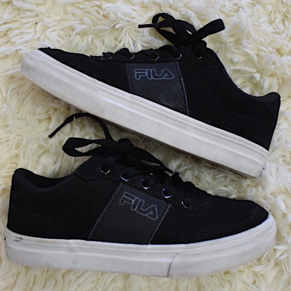 FILA G1000 Black Faux Suede Skater Sneaker Boys